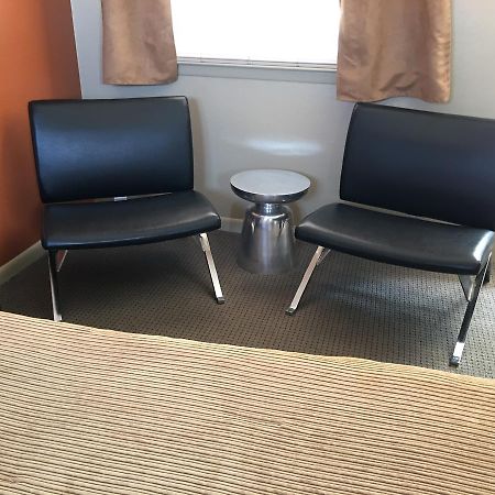 The Triangle Motel Alma 外观 照片