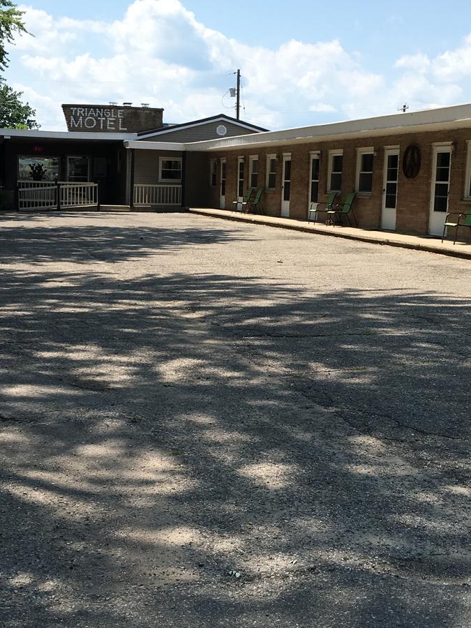 The Triangle Motel Alma 外观 照片
