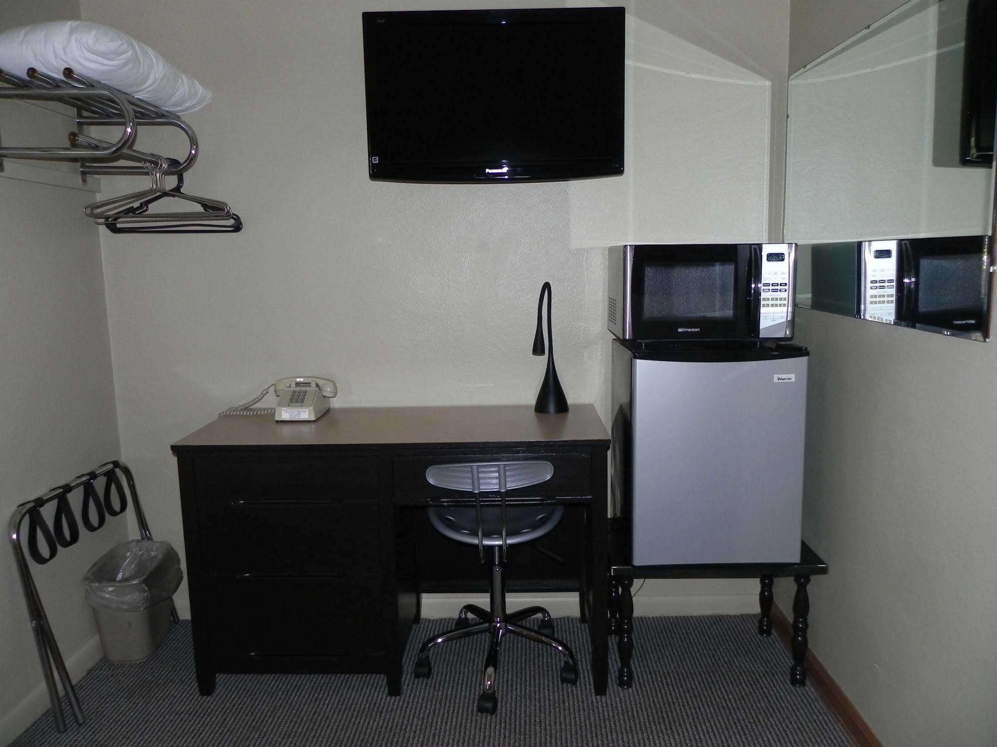 The Triangle Motel Alma 外观 照片